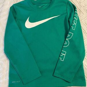 Nike Dri-Fit long sleeve shirt boys size 7
